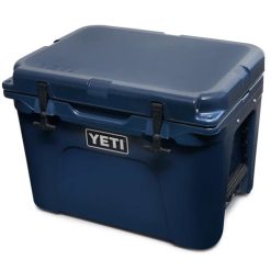 Yeti Tundra 35 Cooler 2 Yeti Tundra 35 Cooler -StringKing shop YETITUNDRA35NAVY