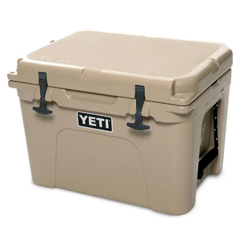 Yeti Tundra 35 Cooler Yeti Tundra 35 Cooler -StringKing shop yetitundra35tan
